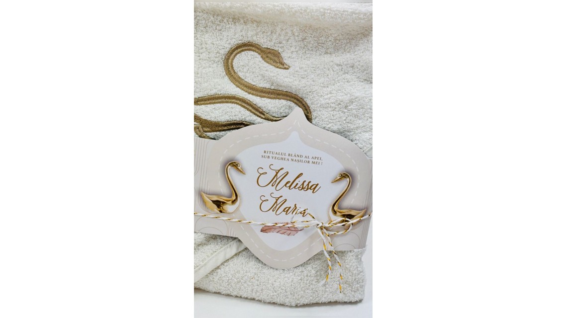 SET PRIMA BĂIȚĂ DUPĂ BOTEZ Ritualul blând al apei vegheat de nași Swan Feather 7